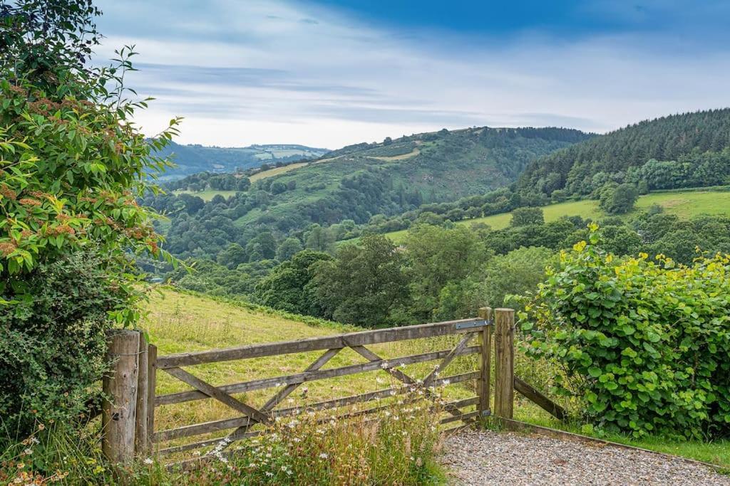 Вилла Cefn Ceiriog Лланголлен Номер фото